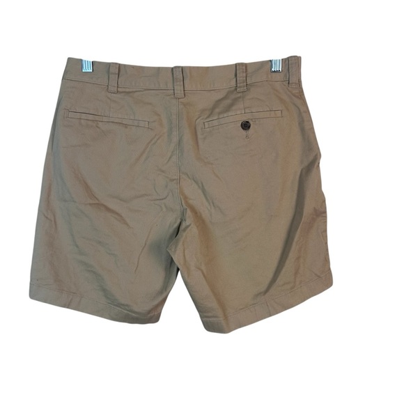 J. Crew Factory 7” Inseam Khaki Shorts Size 32 - Picture 6 of 8